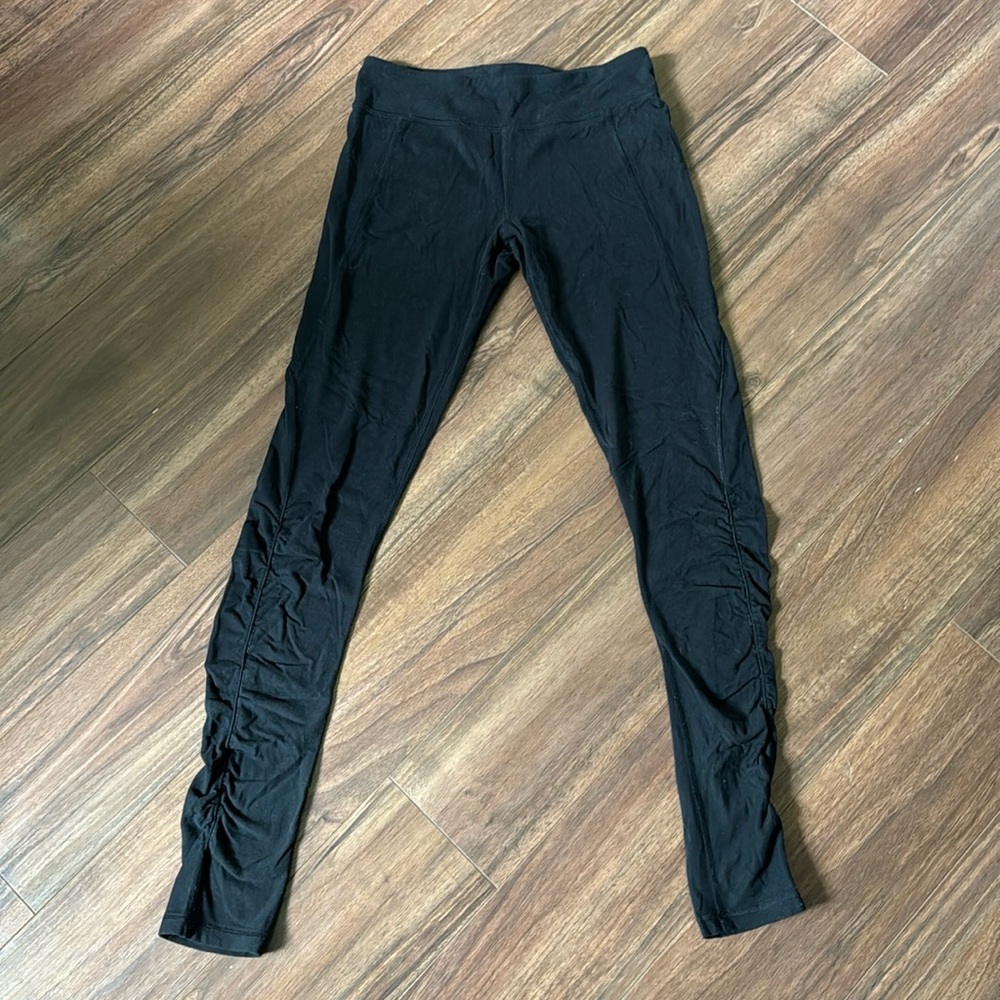 Ivivva leggings